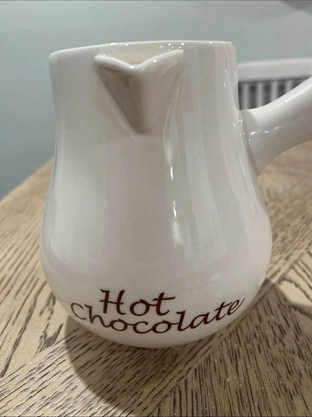 Williams Sonoma White Ceramic 'Hot Chocolate' Pourer